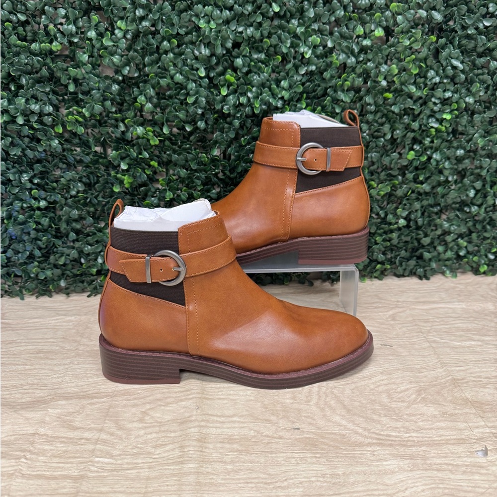 DV By Dolce Vita Provence Bootie - W9